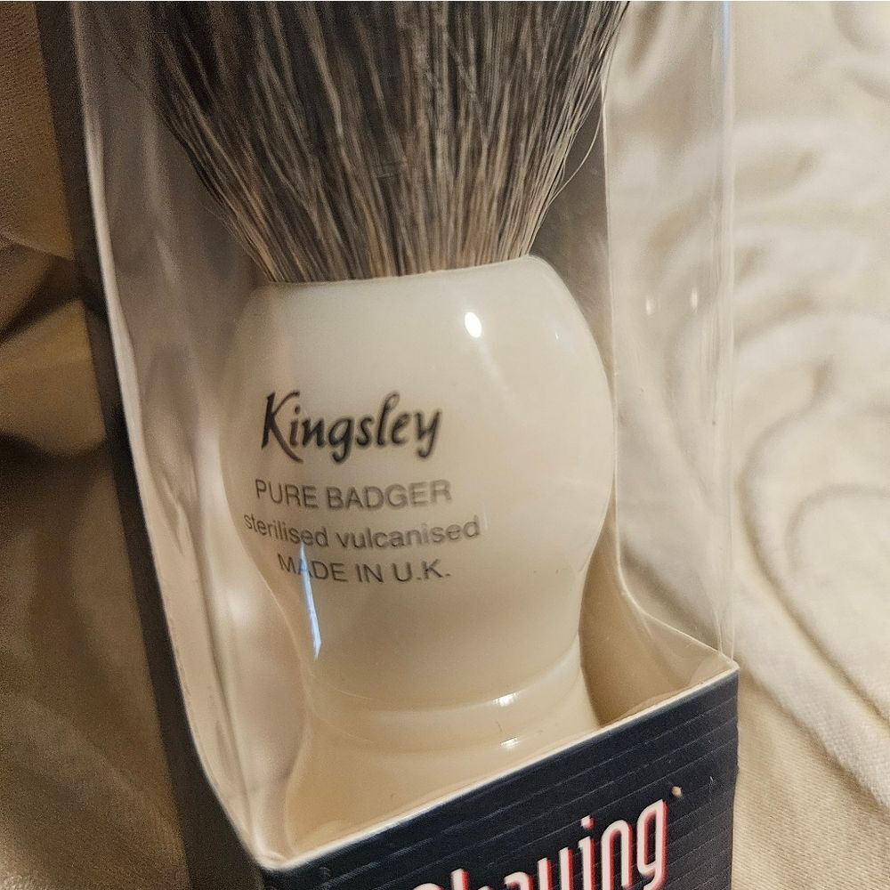 Men's Kingsley Badger Shave Brush